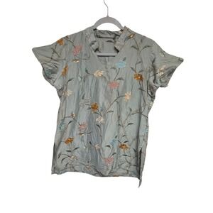 100% Silk Embroidered Chinese Style Cheongsam Top Women's Floral Short Sleeve